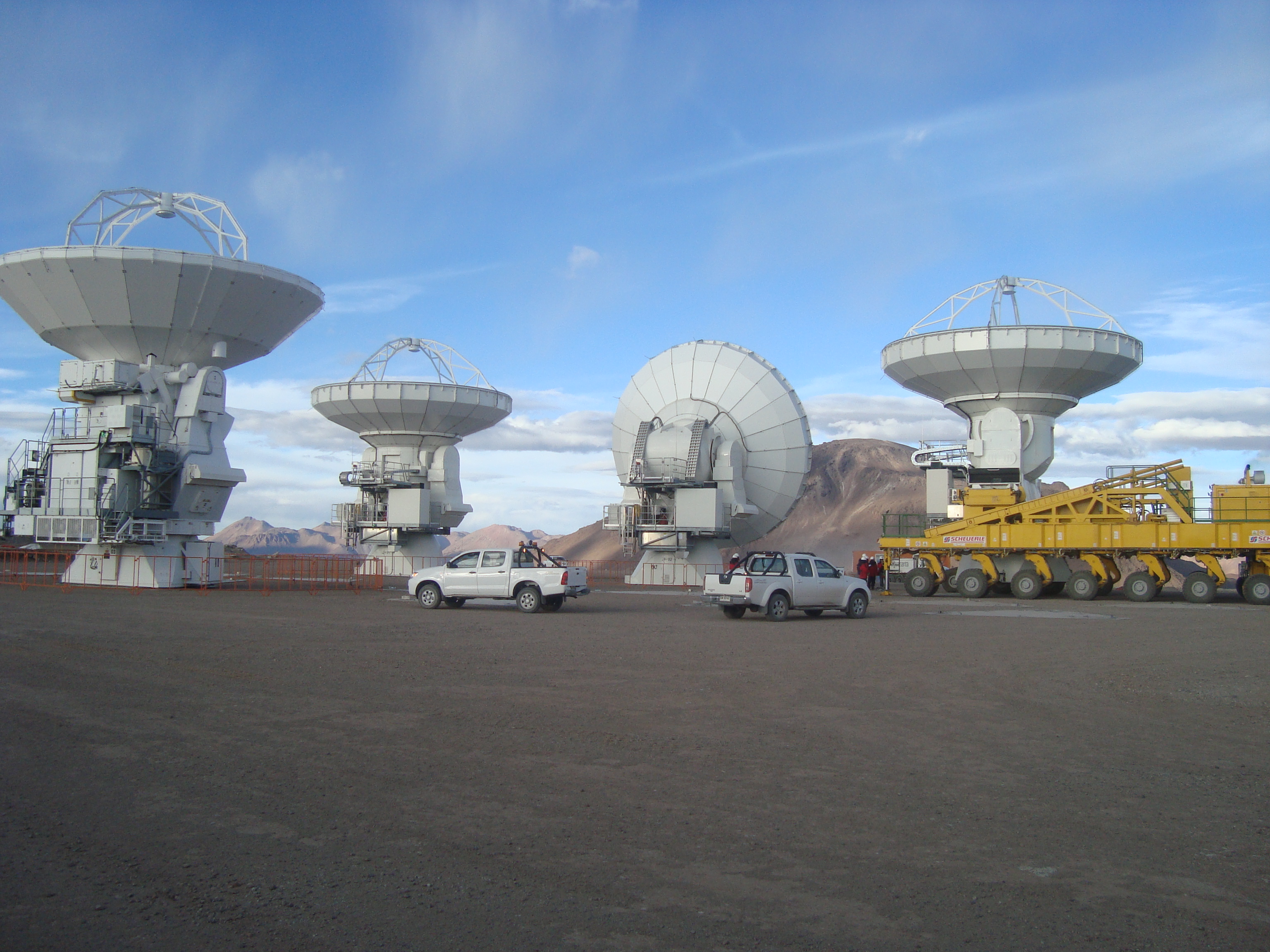 Four antennas at the AOS. 